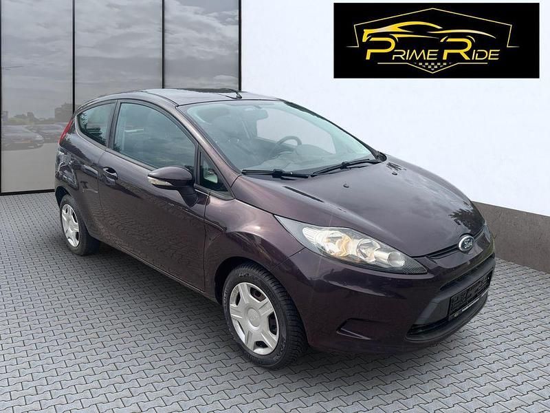 Gebraucht Ford Fiesta Trend 82 PS (60 kW) 2011 Rot Kleinwagen