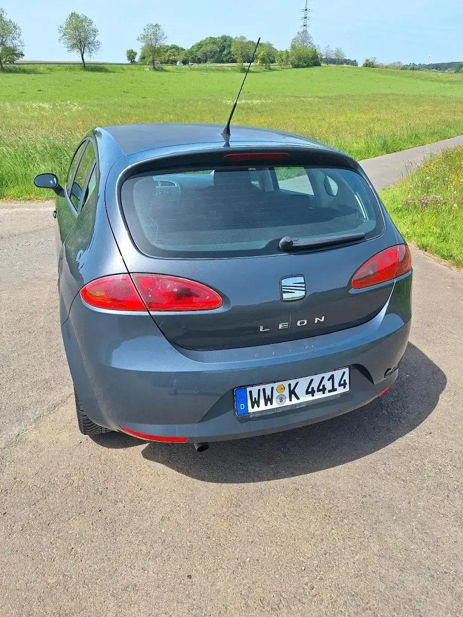 Gebraucht Seat Leon 86 PS (63 kW) 2007 Grau Kleinwagen