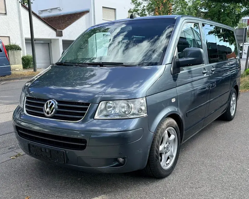 Gebraucht VW Multivan Highline 174 PS (127 kW) 2006 Grau Van / Kleinbus