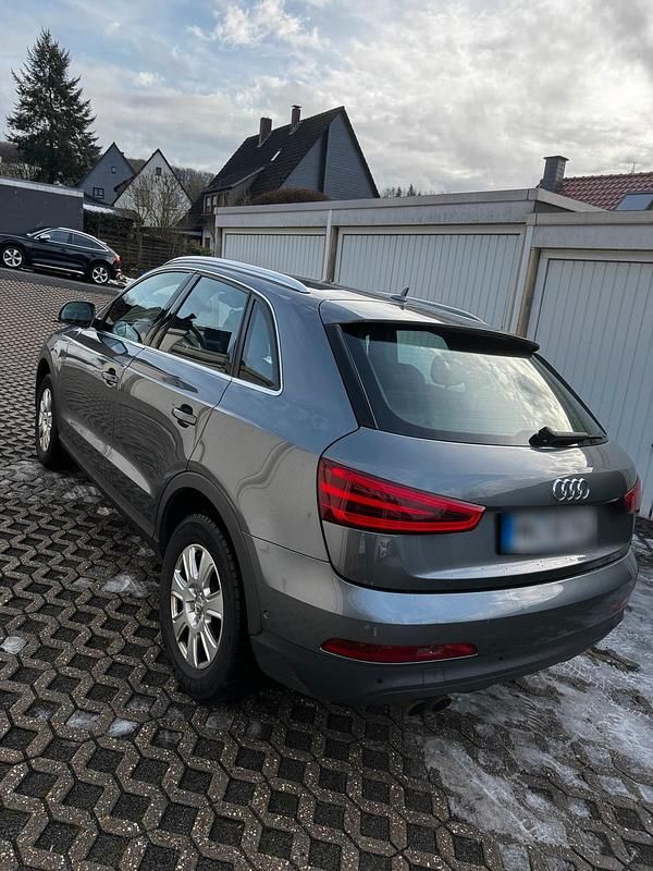 Gebraucht Audi Q3 170 PS (125 kW) 2012 Grau SUV