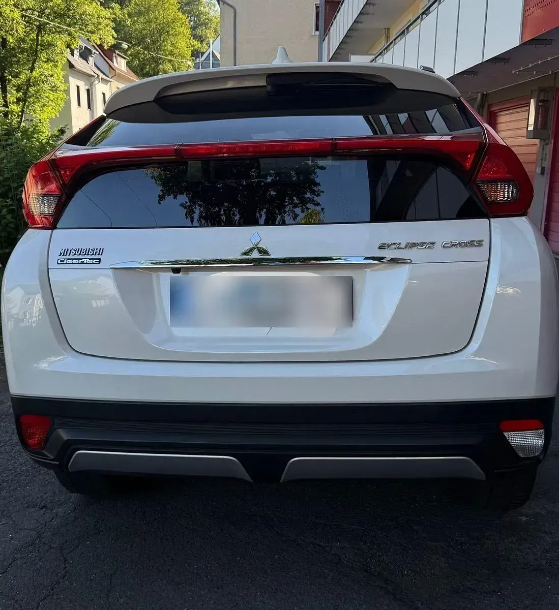 Gebraucht Mitsubishi Eclipse Cross 163 PS (119 kW) 2018 Weiß SUV