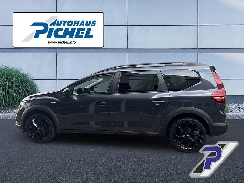 Gebraucht Dacia Jogger Comfort 110 PS (80 kW) 2022 Grau(metallic) Van / Kleinbus