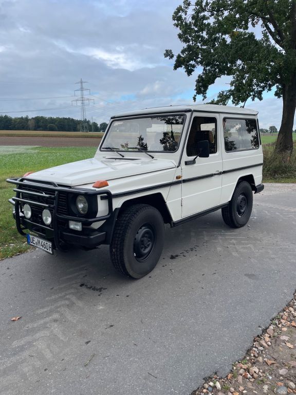 Weiß Gebraucht 1982 Mercedes G300 SUV | 20.000 € - Bild 1/4