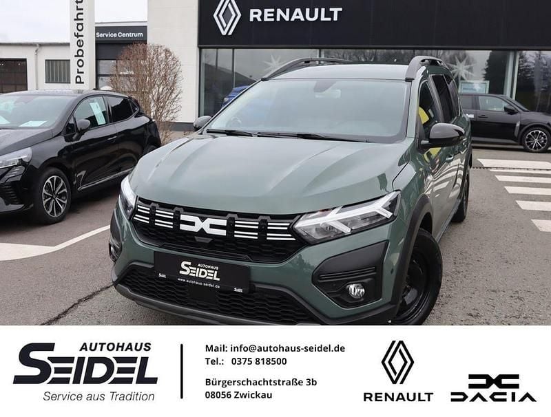 Grau Gebraucht 2023 Dacia Jogger Extreme Van / Kleinbus | 18.987 € (Fairer Preis) - Bild 1/4