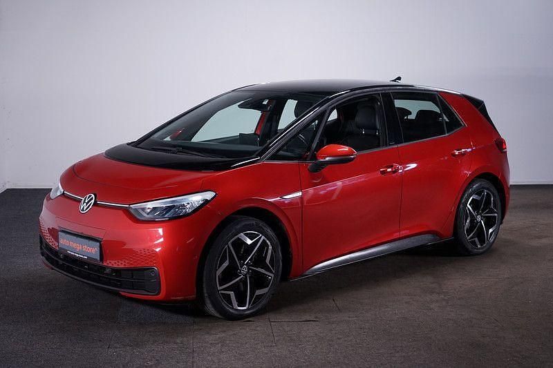 Rot Gebraucht 2022 VW ID.3 Pro Kleinwagen | 21.998 € (Guter Preis) - Bild 1/4