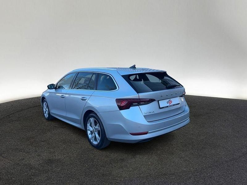 Gebraucht Skoda Octavia Style 190 PS (139 kW) 2023 Silber Kombi