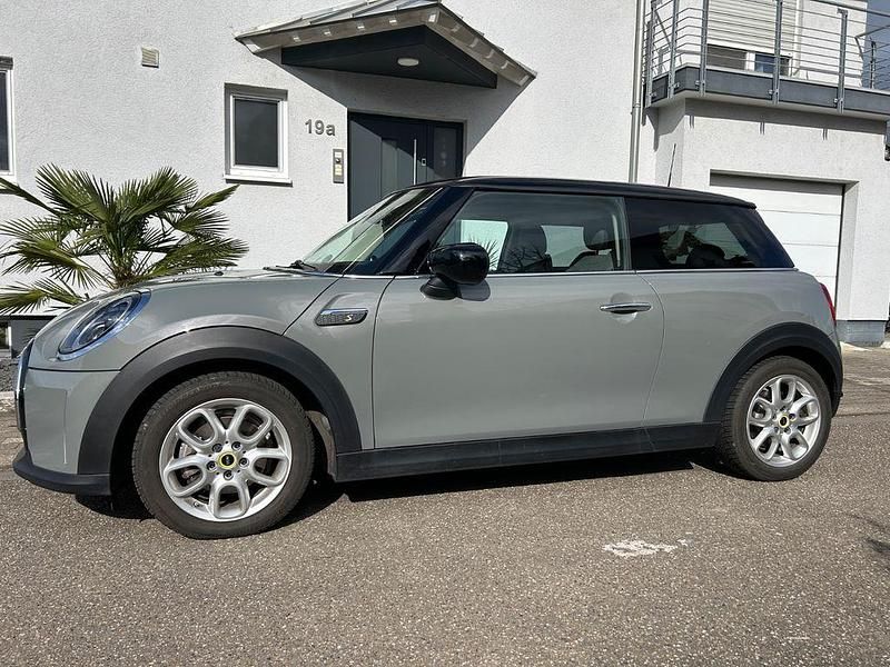 Gebraucht Mini Cooper SE Classic 135 kW (184 PS) 2021 Grau Kleinwagen