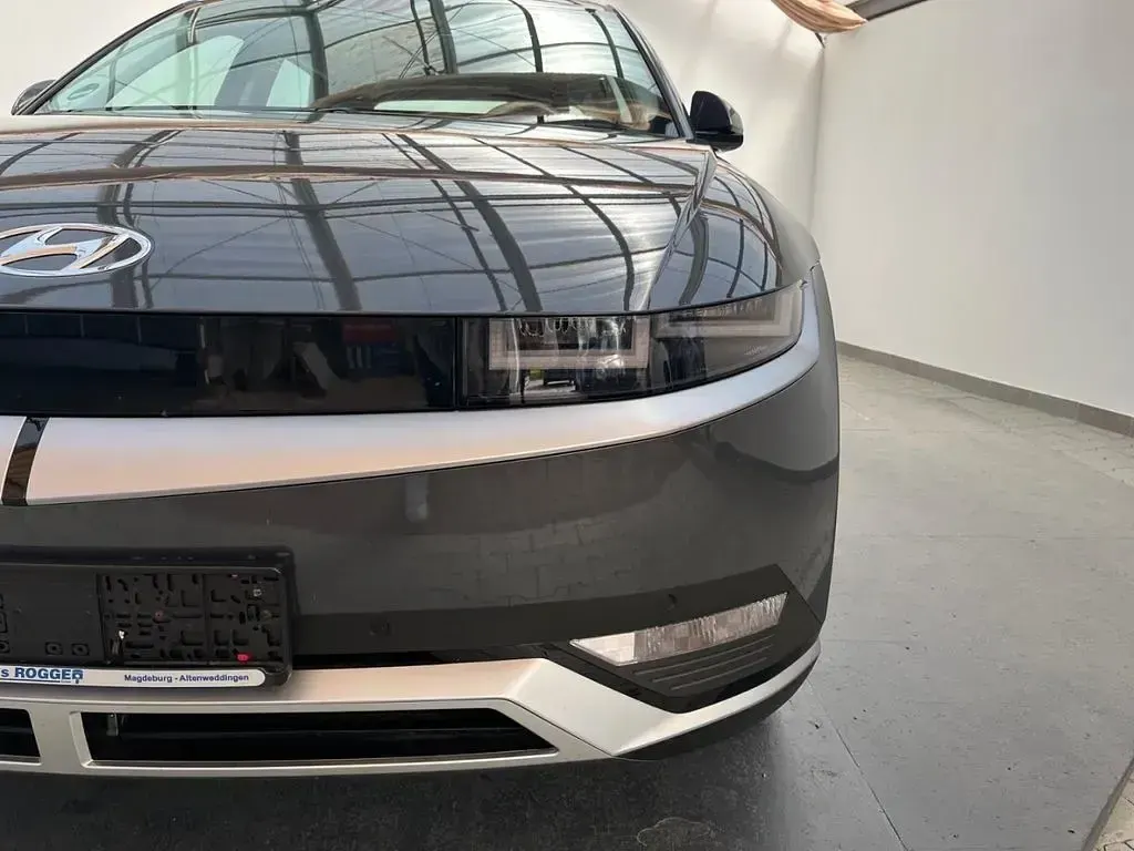 Gebraucht Hyundai Ioniq 5 Dynamiq 125 kW (170 PS) 2024 Ecotronic gray SUV
