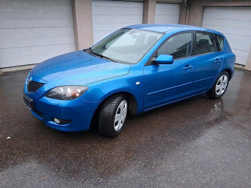 Blau Gebraucht 2005 Mazda 3 Limousine | 2.990 € - Bild 1/4