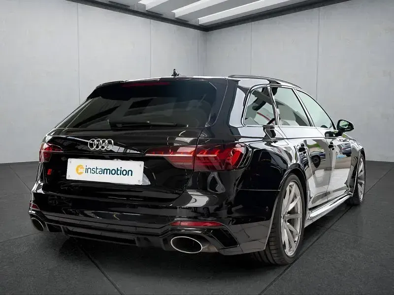 Gebraucht Audi RS4 450 PS (330 kW) 2024 Schwarz Kombi