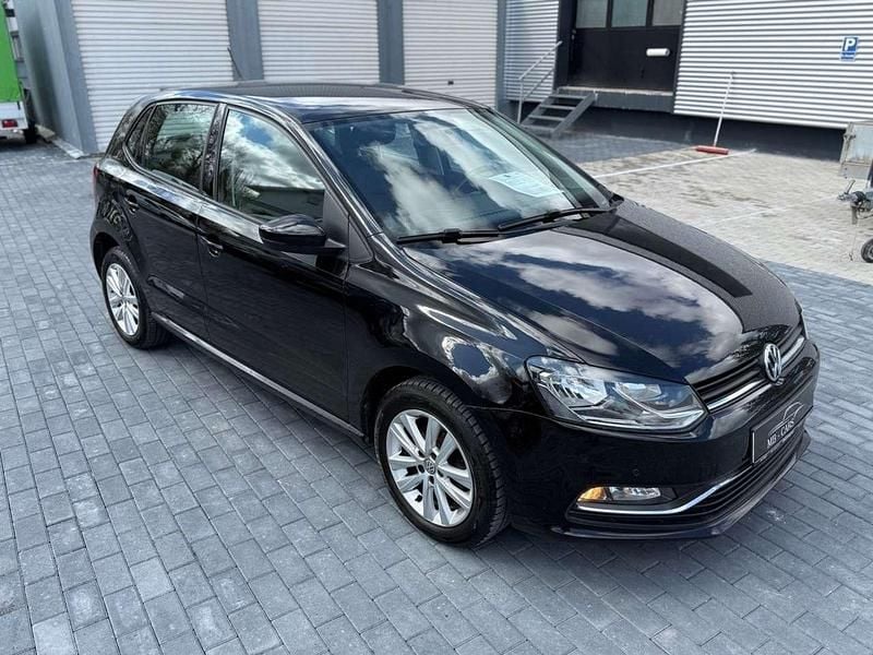 Gebraucht VW Polo Comfortline 90 PS (66 kW) 2016 Schwarz Limousine