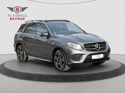Grau Gebraucht 2019 Mercedes GLE350 AMG SUV | 42.490 € (Teuer) - Bild 1/4