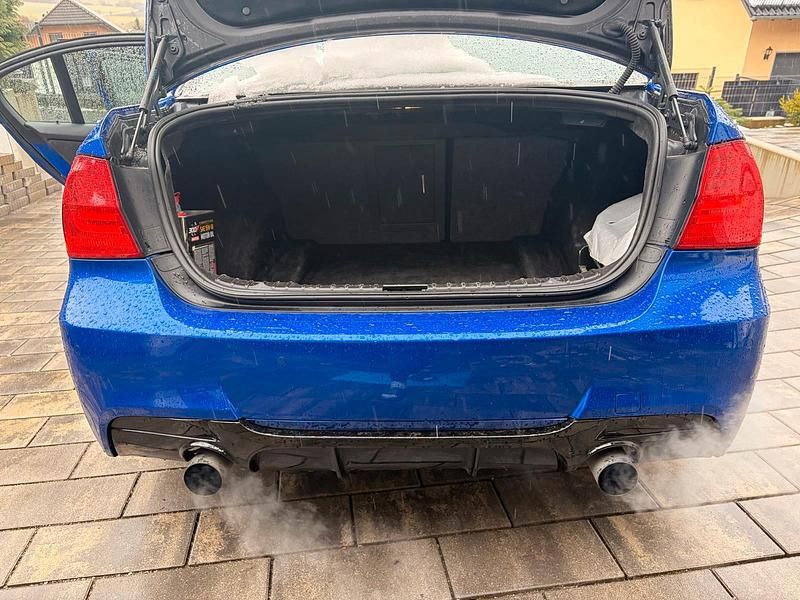 Gebraucht BMW 335 Sport Line 560 PS (411 kW) 2007 Blau Limousine