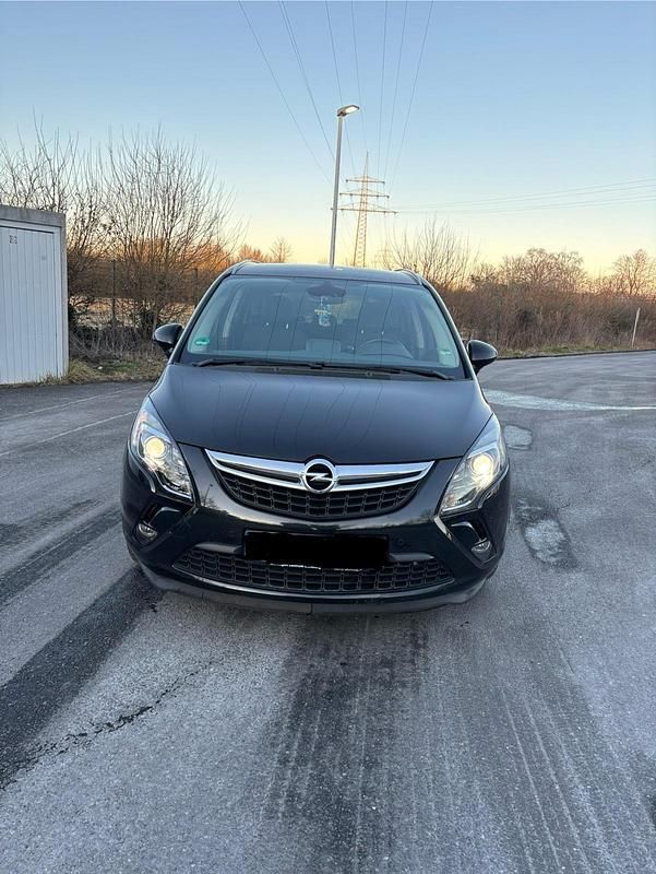 Schwarz Gebraucht 2012 Opel Zafira Tourer Van / Kleinbus | 6.500 € (Guter Preis) - Bild 1/4