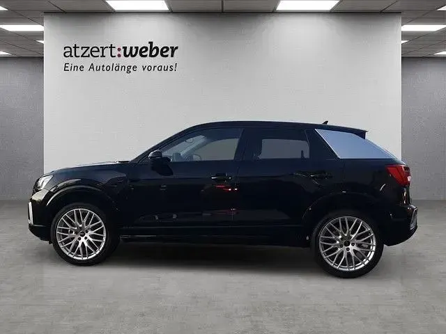 Gebraucht Audi Q2 Advanced Plus 150 PS (110 kW) 2026 Mythosschwarz metallic SUV