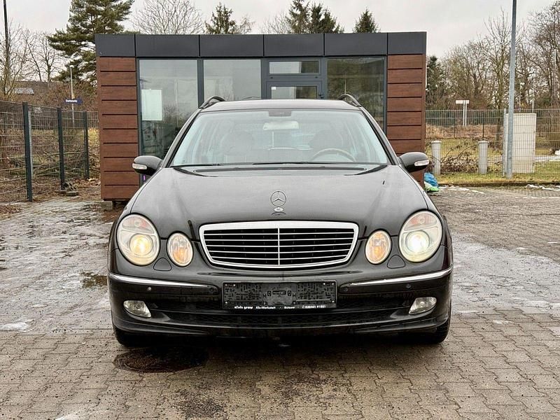 Gebraucht Mercedes E320 Avantgarde 224 PS (164 kW) 2003 Schwarz Kombi