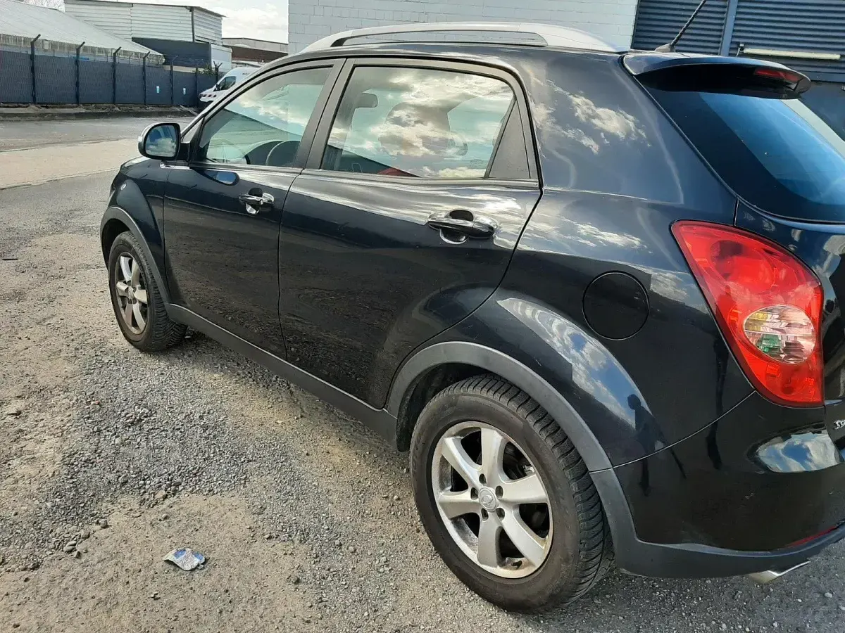Gebraucht SsangYong Korando Sapphire 175 PS (128 kW) 2011 Schwarz SUV