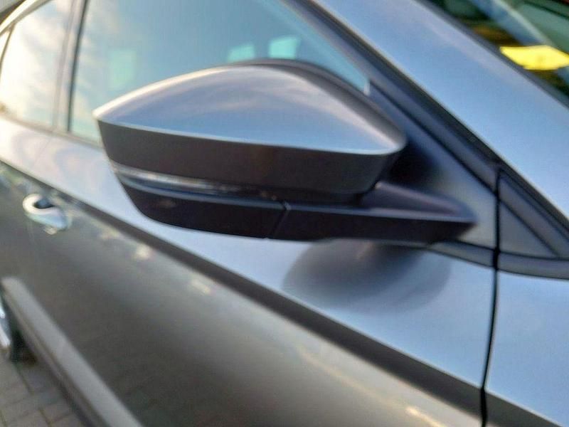 Gebraucht Skoda Karoq Ambition 110 PS (80 kW) 2023 Graphitgrau SUV