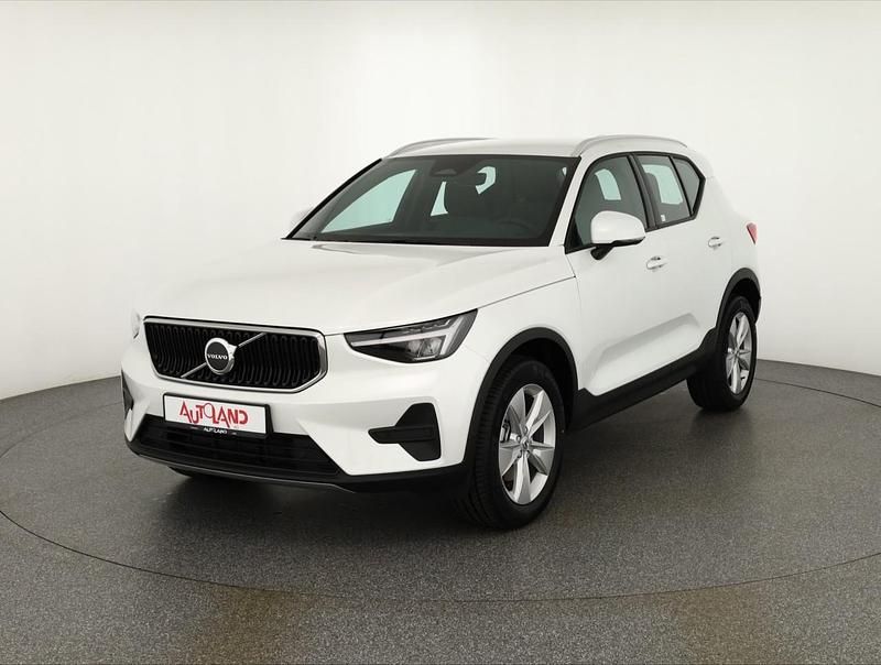Weiß Neu 2025 Volvo XC40 SUV | 37.785 € (Superpreis) - Bild 1/4