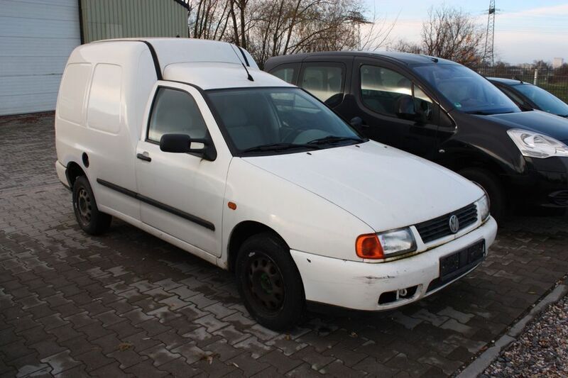Weiß Gebraucht 2002 VW Caddy Van / Kleinbus | 3.199 € (Teuer) - Bild 1/4