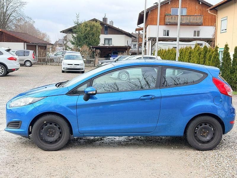 Gebraucht Ford Fiesta Trend 65 PS (47 kW) 2014 Kleinwagen