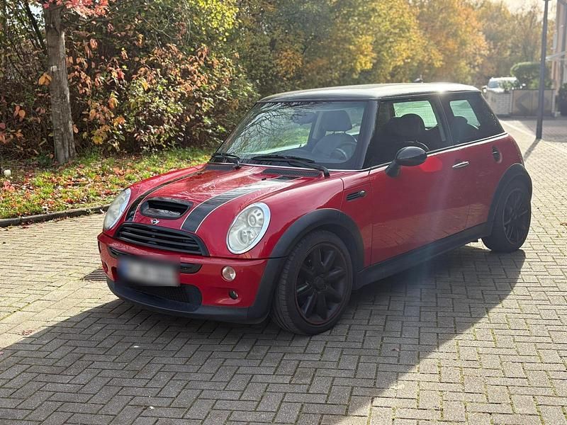 Rot Gebraucht 2005 Mini Cooper S Kleinwagen | 3.300 € (Teuer) - Bild 1/4