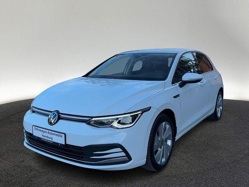 Gebraucht VW Golf VIII Style 131 PS (96 kW) 2024 Weiß Limousine