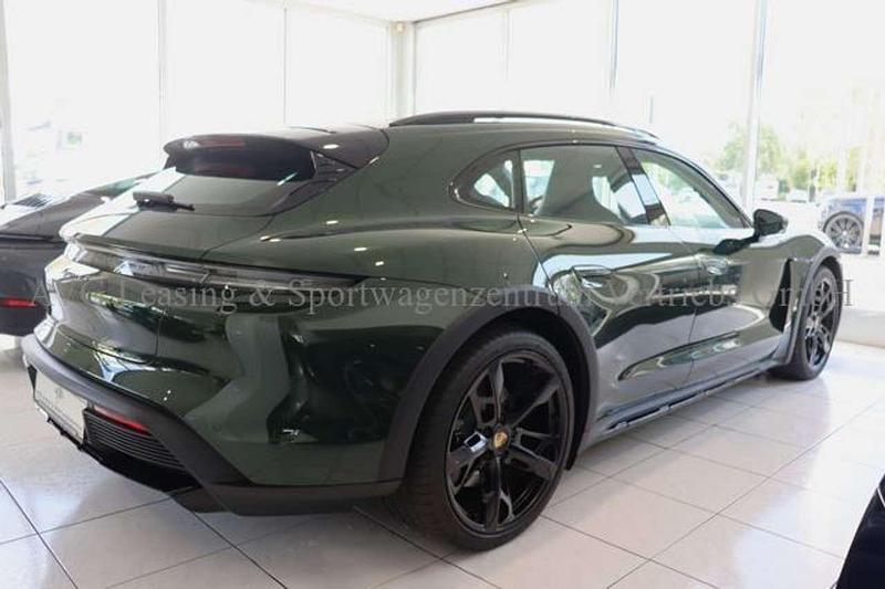Gebraucht Porsche Taycan Cross Turismo 439 kW (598 PS) 2024 Oakgrünmetallic neo Kombi