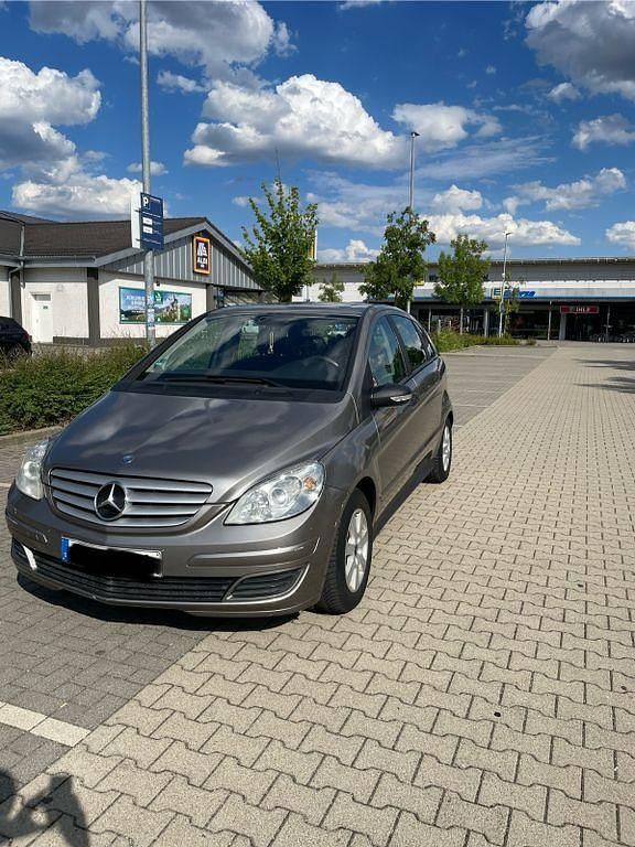 Gebraucht 2006 Mercedes B170 Van / Kleinbus | 2.300 € (Superpreis) - Bild 1/4