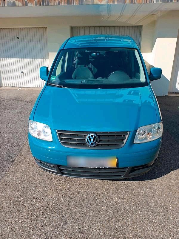 Grün Gebraucht 2010 VW Caddy Maxi Van / Kleinbus | 3.000 € (Guter Preis) - Bild 1/4