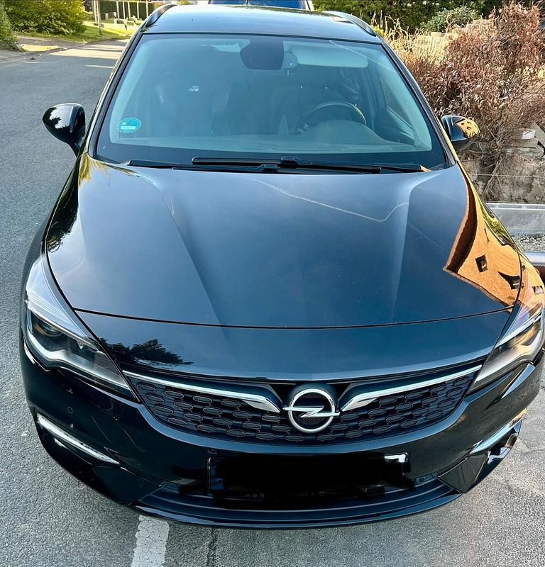 Second-hand Opel Astra 122 CP (89 kW) 2020 Negru Break