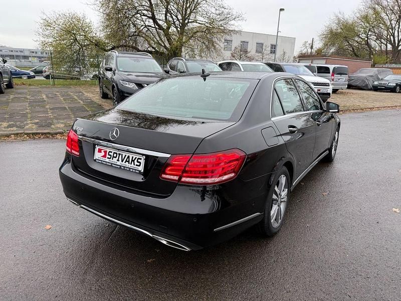 Gebraucht Mercedes E350 Avantgarde 306 PS (225 kW) 2013 Schwarz Limousine