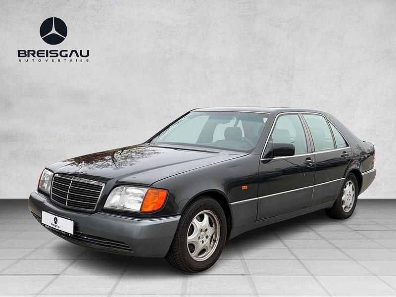 Blau Gebraucht 1993 Mercedes 300 SE Limousine | 5.490 € - Bild 1/4