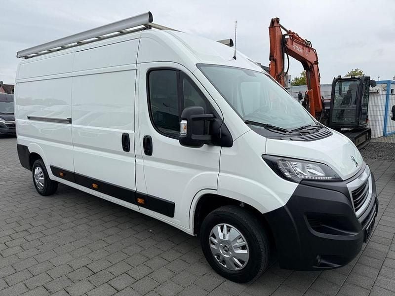 Weiß Gebraucht 2019 Peugeot Boxer Van | 13.500 € (Guter Preis) - Bild 1/4