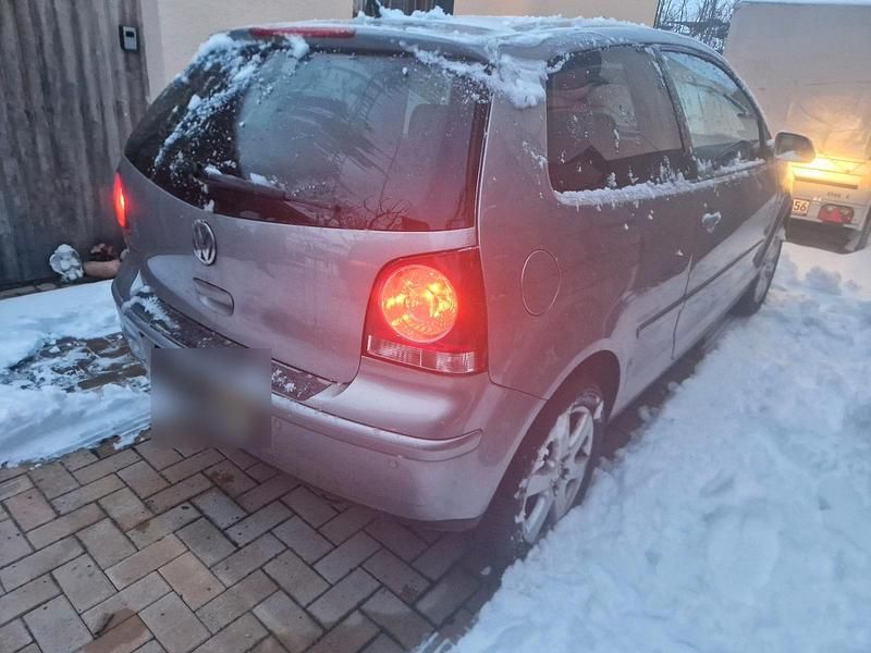 Gebraucht VW Polo 60 PS (44 kW) 2008 Silber Kleinwagen