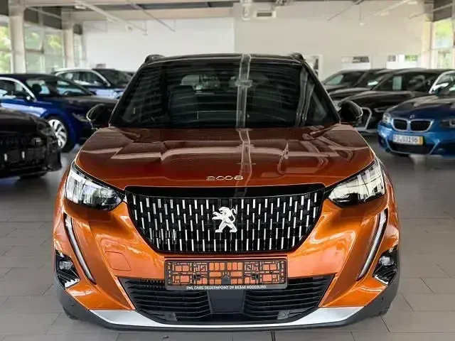 Gebraucht Peugeot 2008 GT-line 131 PS (96 kW) 2020 Orange SUV