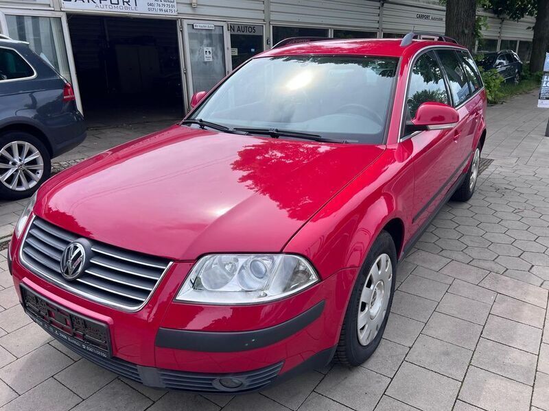 Rot Gebraucht 2005 VW Passat Comfortline Kombi | 4.800 € (Teuer) - Bild 1/4