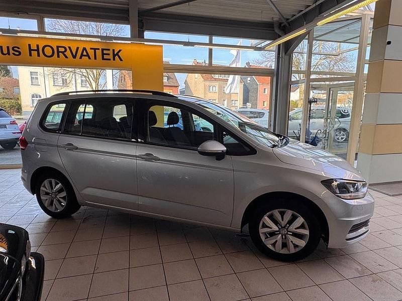 Gebraucht VW Touran 110 PS (80 kW) 2015 Silber Van / Kleinbus