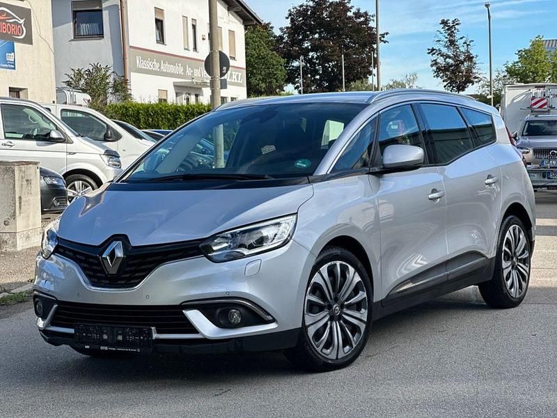 Grau Gebraucht 2020 Renault Scénic IV Business Van / Kleinbus | 10.800 € (Guter Preis) - Bild 1/4