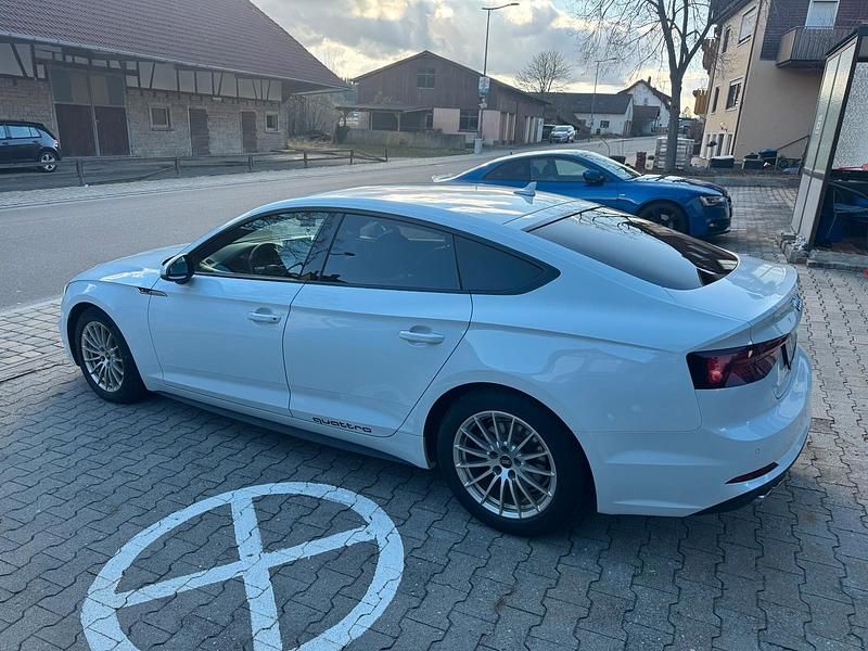Gebraucht Audi A5 S-Line 190 PS (139 kW) 2018 Weiß Coupé
