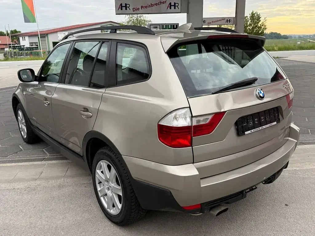 Gebraucht BMW X3 Efficient Dynamics 143 PS (105 kW) 2009 Gold SUV