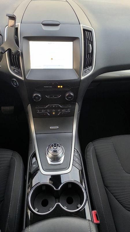 Gebraucht Ford S-MAX S 190 PS (139 kW) 2019 Weiß Van / Kleinbus