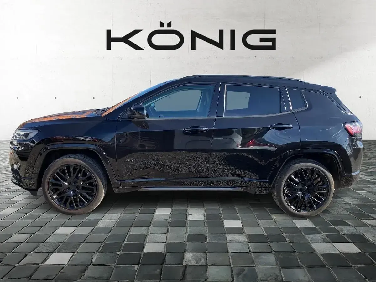 Second-hand Jeep Compass Altitude 2023 Negru SUV