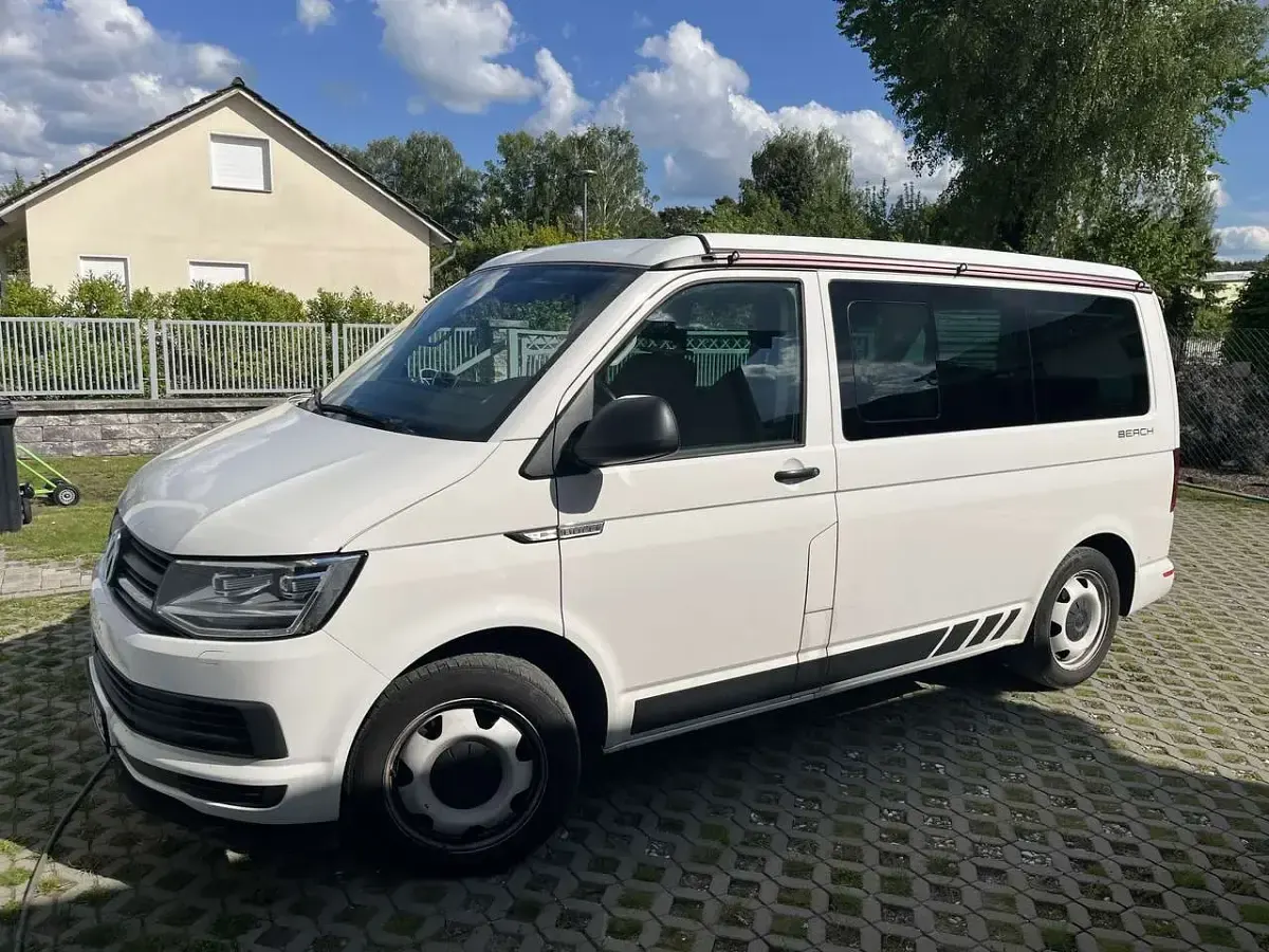 Gebraucht VW California Beach 150 PS (110 kW) 2018 Weiß Van