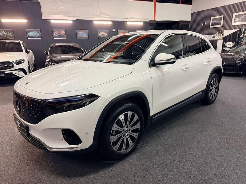 Gebraucht Mercedes EQA250+ Progressive 139 kW (190 PS) 2025 Weiß SUV