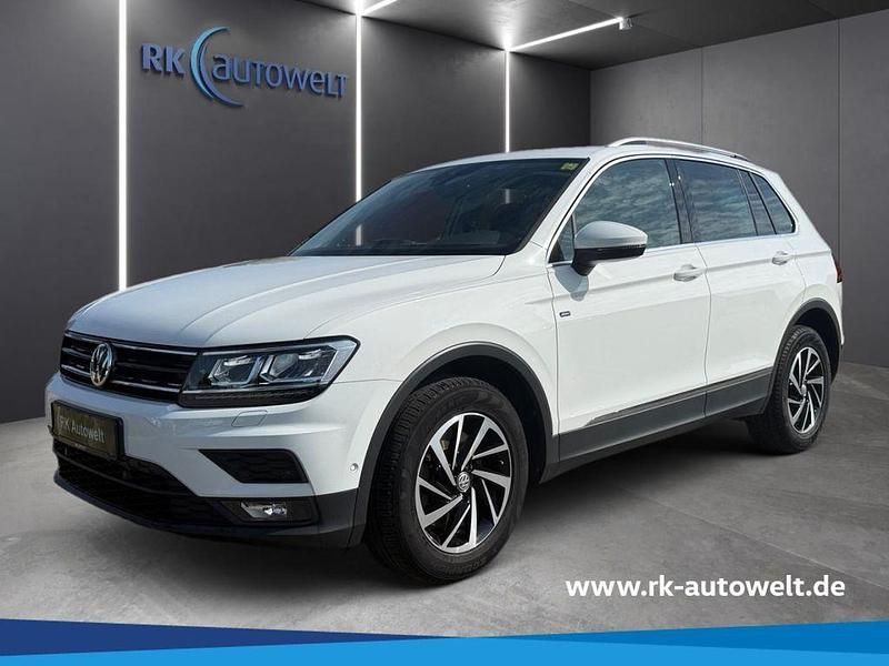 Weiss Gebraucht 2019 VW Tiguan Join SUV | 25.890 € (Guter Preis) - Bild 1/4