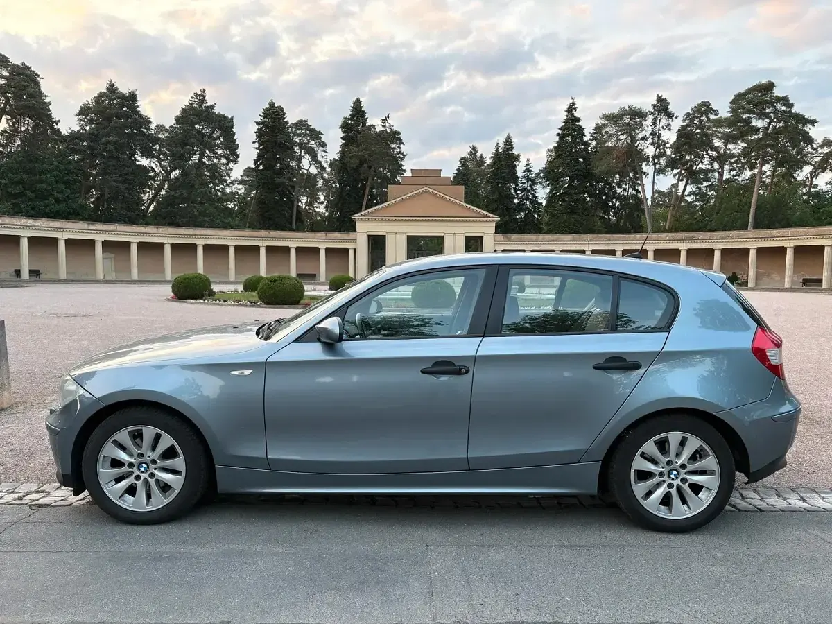 Gebraucht BMW 118 118 PS (86 kW) 2006 Silber Kleinwagen