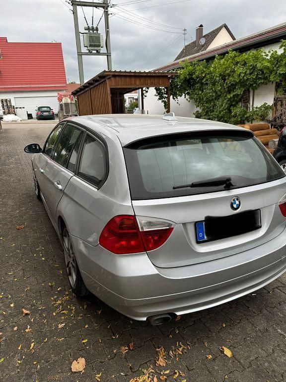 Gebraucht 2008 BMW 320 Kombi | 3.999 € (Guter Preis) - Bild 1/2