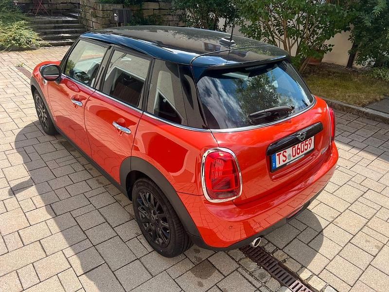 Orange Gebraucht 2019 Mini Cooper Kleinwagen | 15.400 € (Guter Preis) - Bild 1/4