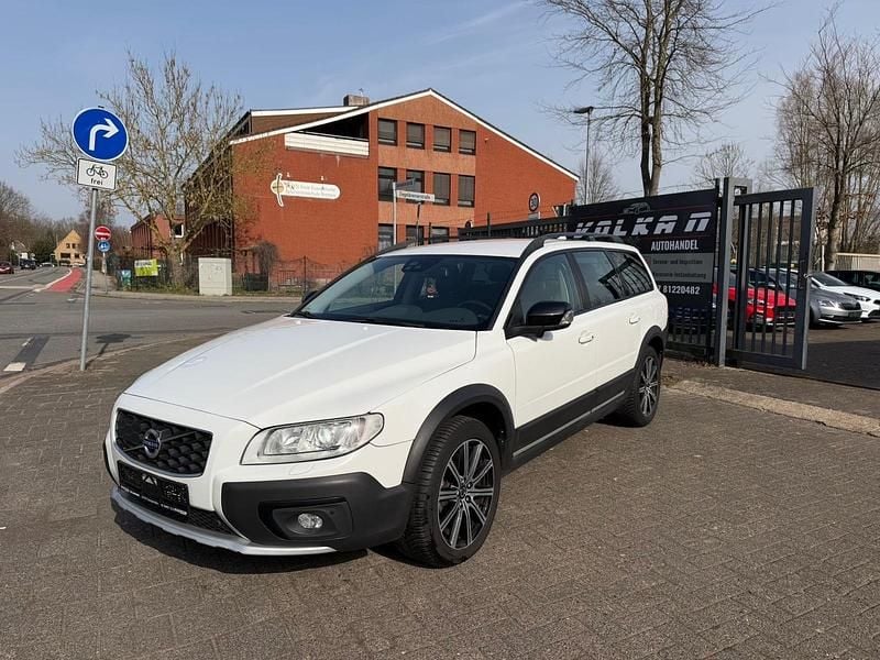 Gebraucht Volvo XC70 181 PS (133 kW) 2015 Weiß Kombi